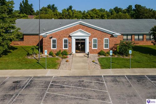 1635 W Lincoln Trail Blvd, Radcliff, KY, 40160-2545 | Card Image