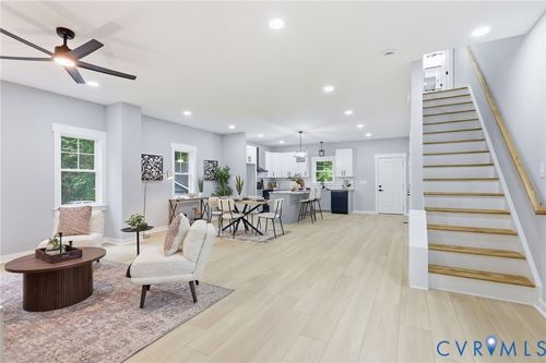 10220 Brightwood Ave, North Chesterfield, VA, 23237-4250 | Card Image