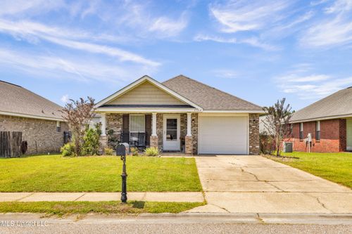 17364 Palm Ridge Dr, D'Iberville, MS, 39540-8803 | Card Image