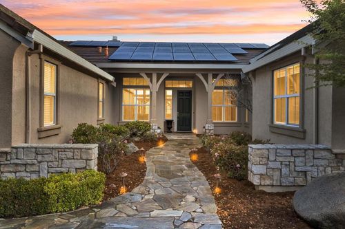 820 Via Vaquero Norte, San Juan Bautista, CA, 95045 | Card Image