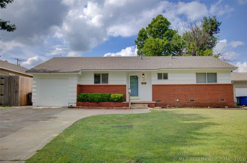 5789 26th St, Tulsa, OK, 74114-5105 | Card Image