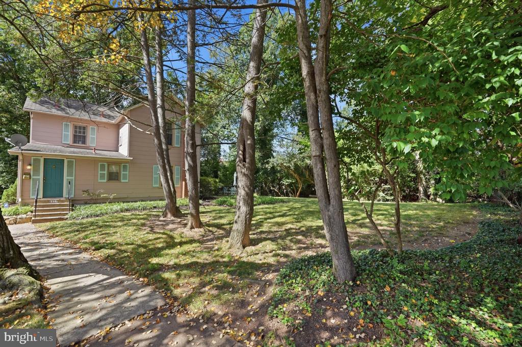Residential in ARLINGTON 4