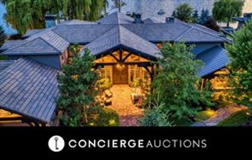 8200 Kalavista Dr, Coldstream, BC, V1B1K3 | Card Image