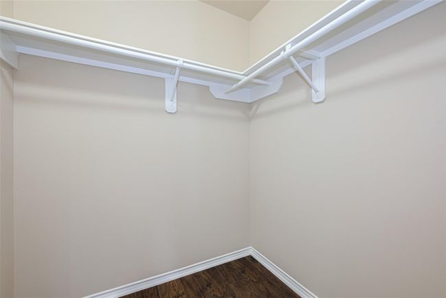 2206 Grand Shore Ct, House other with 4 bedrooms, 4 bathrooms and 2 parking in Pearland TX | Image 31