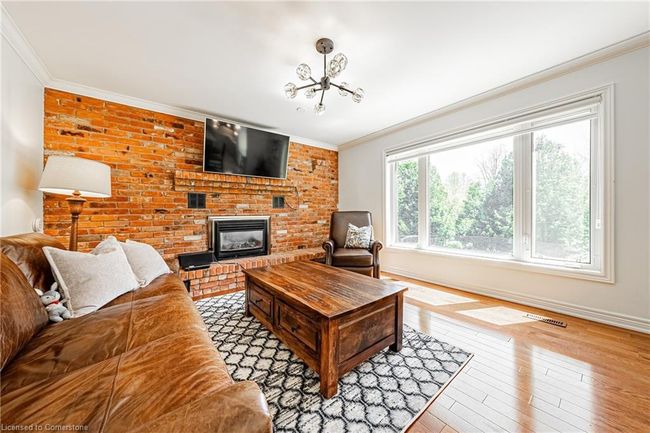 6 Iris Crt, House other with 7 bedrooms, 4 bathrooms and 13 parking in Carlisle ON | Image 15