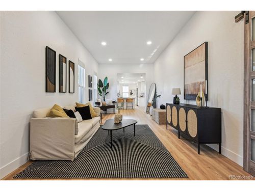 717 Inca St, Denver, CO, 80204-4422 | Card Image