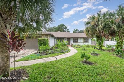 416 Haverlake Circle, House other with 4 bedrooms, 2 bathrooms and null parking in Apopka FL | Image 2