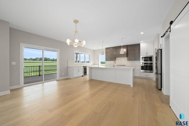 6604 E Hawker Cir, House other with 5 bedrooms, 4 bathrooms and null parking in Sioux Falls SD | Image 7