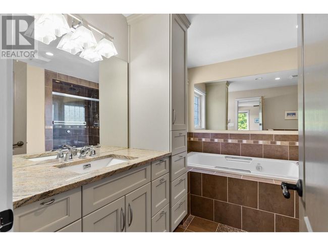 464 Cascia Dr, House other with 4 bedrooms, 4 bathrooms and 2 parking in Kelowna BC | Image 28