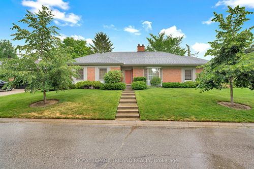 11 Tallwood Cir, London, ON, N5X2S1 | Card Image