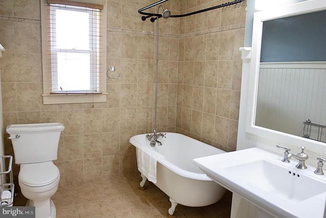 736 Seitz St, Home with 3 bedrooms, 2 bathrooms and null parking in EASTON PA | Image 16