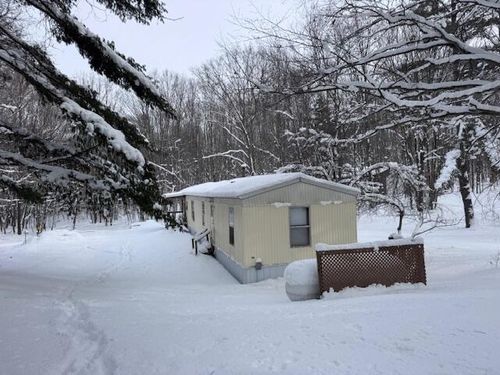 7808 E 48th St, Chase, MI, 49623-8725 | Card Image