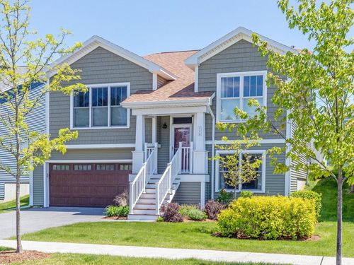 116 Two Brothers Dr, South Burlington, VT, 05403-4537 | Card Image