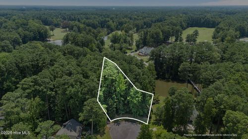105 Tar Ln, Chocowinity, NC, 27817-8993 | Card Image