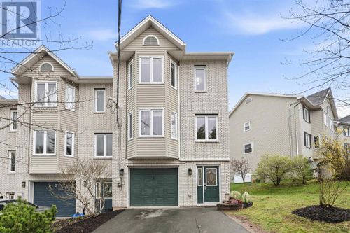 5 Azita Crt, Bedford, NS, B4A3Y6 | Card Image