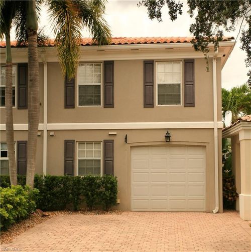 8-5823 Cove Cir, NAPLES, FL, 34119-9537 | Card Image