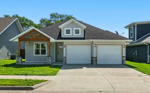 502 S Gauge St, Willard, MO, 65781-9465 | Card Image