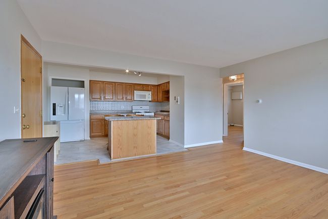 APT-10 - 7321 W Fullerton Ave, Condo with 2 bedrooms, 1 bathrooms and 1 parking in Elmwood Park IL | Image 6