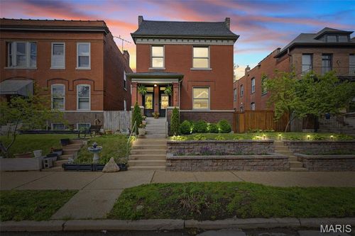 4133 Botanical Ave, Saint Louis, MO, 63110-3907 | Card Image