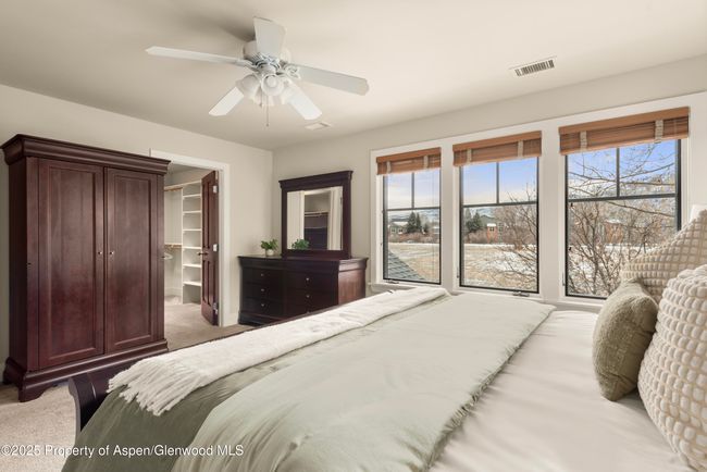314 Sopris Cir, House other with 3 bedrooms, 3 bathrooms and 2 parking in Basalt CO | Image 18