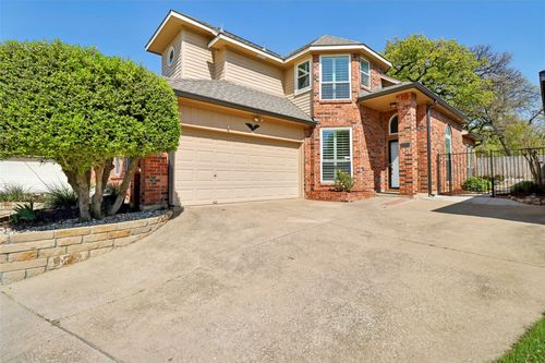 3017 Eagles Nest Drive, Bedford, TX, 76021 | Card Image
