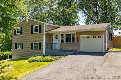 180 Williamson Cir, Watertown, CT, 06779-2027 | Card Image