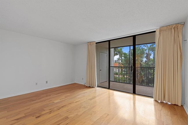 APT-204 - 1605 S Us Highway 1, Condo with 3 bedrooms, 3 bathrooms and null parking in Jupiter FL | Image 9