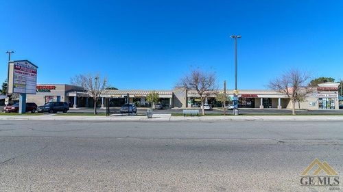624 Morning Dr, Bakersfield, CA, 93306-6601 | Card Image