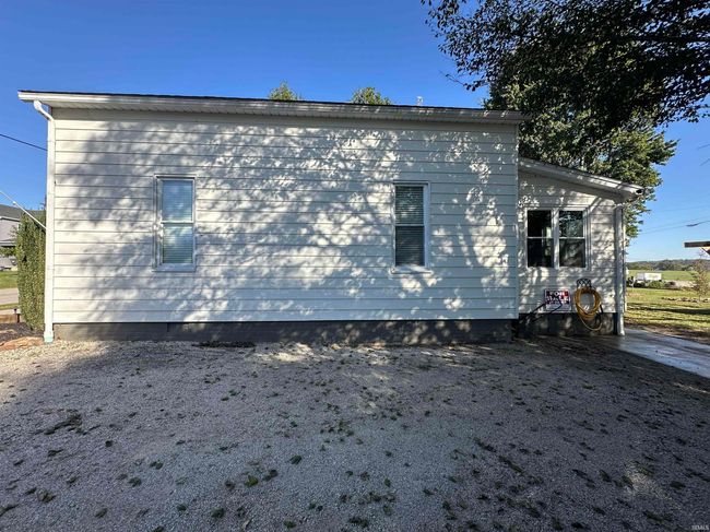 4096 E South St, House other with 3 bedrooms, 2 bathrooms and null parking in Saint Anthony IN | Image 5