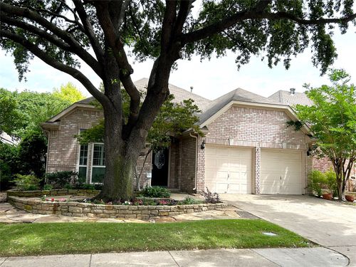 3789 Lakeway Ct, Addison, TX, 75001-7945 | Card Image