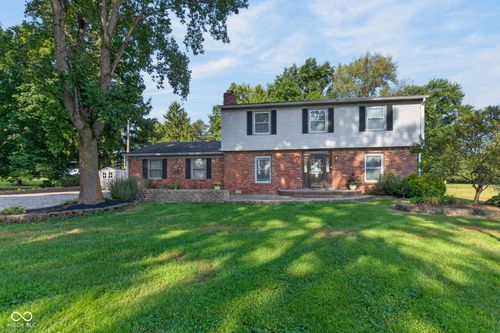 8239 N 25 W, Fountaintown, IN, 46130-9777 | Card Image