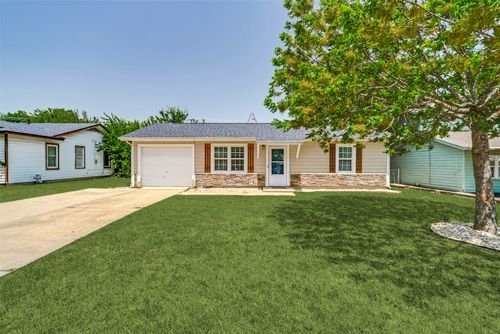 346 Nw Lorna St, Burleson, TX, 76028-3402 | Card Image