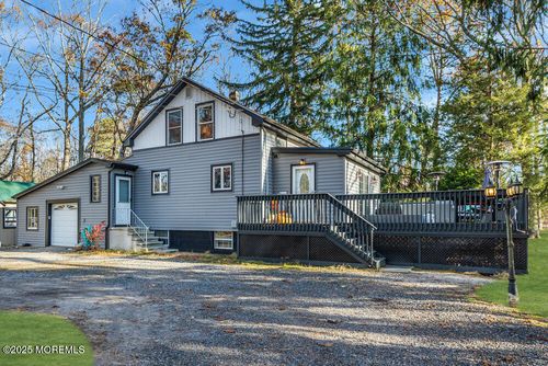 235 Perrineville Rd, Jackson, NJ, 08527-4725 | Card Image