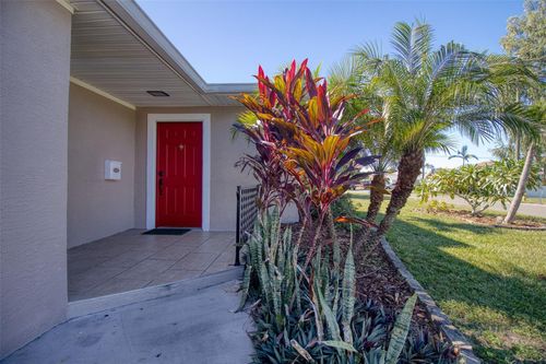 2901 52nd St N, St Petersburg, FL, 33710-3405 | Card Image