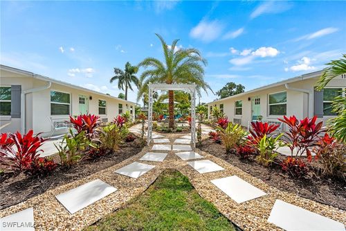 3-1100 Highlands Dr, Naples, FL, 34103-2318 | Card Image