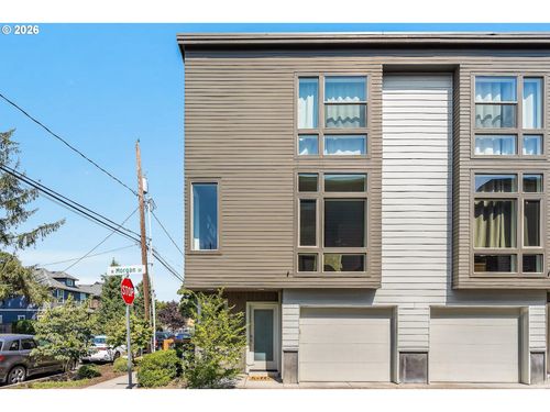 1235 N Morgan St, Portland, OR, 97217-1686 | Card Image