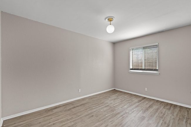 APT-236 - 2401 Manor Rd, Condo with 2 bedrooms, 1 bathrooms and null parking in Austin TX | Image 21