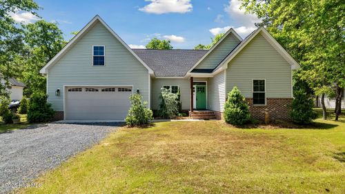 300 Diamondhead Dr S, Pinehurst, NC, 28374-9142 | Card Image