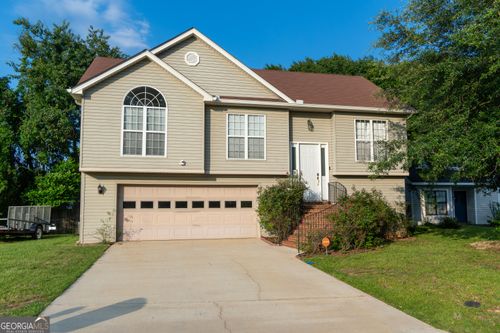 112 Pebblebrook E, Warner Robins, GA, 31088-3200 | Card Image
