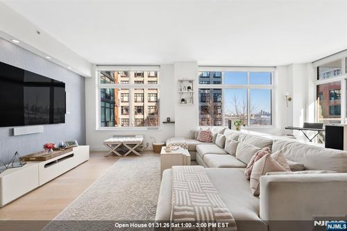 1400 Hudson St, Hoboken, NJ, 07030-5686 | Card Image