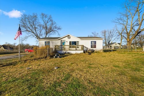 551 E Dunkle St, Everton, MO, 65646-9223 | Card Image