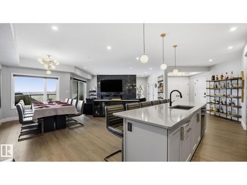 311-7463 May Common Nw, Edmonton, AB, T6R0X1 | Card Image