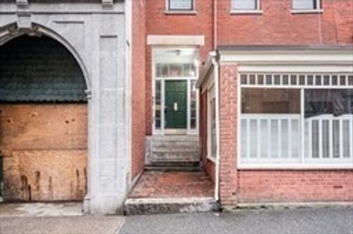 2-110 Appleton St, Lowell, MA, 01852 | Card Image