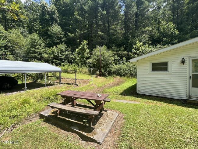13423 Grayson Rd, House other with 2 bedrooms, 1 bathrooms and null parking in Coeburn VA | Image 9
