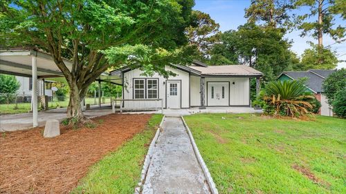 612 John St, Hattiesburg, MS, 39401-3954 | Card Image