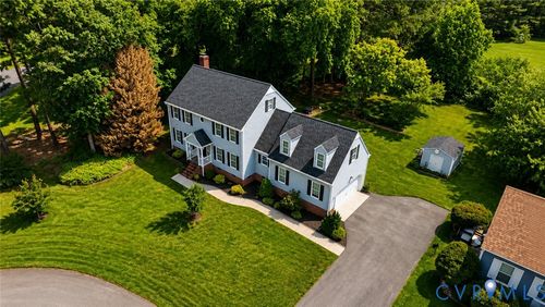 7240 Hanover Grove Ln, Mechanicsville, VA, 23111-5633 | Card Image