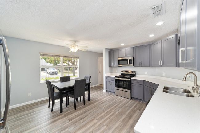 9741 Sw 97 Th Ln, House other with 2 bedrooms, 2 bathrooms and null parking in OCALA FL | Image 18
