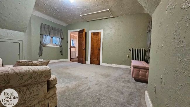 Primaru bedroom | Image 35