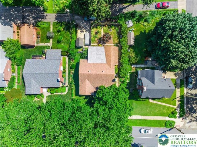 1321 W Union Blvd, House other with 3 bedrooms, 2 bathrooms and null parking in BETHLEHEM PA | Image 6