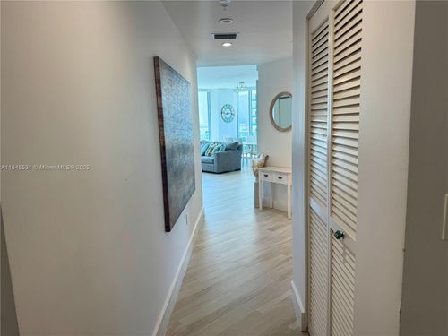 apt-2806-79 Sw 12th St, Miami, FL, 33130-5209 | Card Image